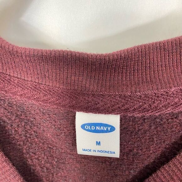 Old Navy Top - Picture 2 of 2